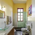 Ruby 'n Emerald Studio's Rethymno