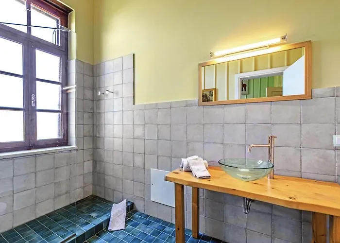 Ruby 'n Emerald Studio's 3*